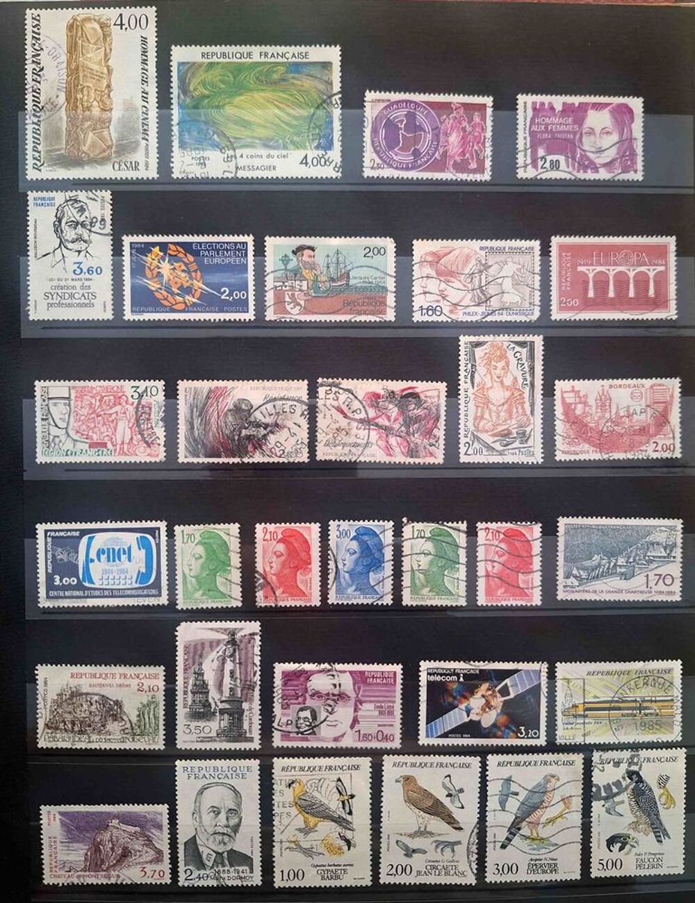 S&eacute;rie de timbres de collection de France E 
