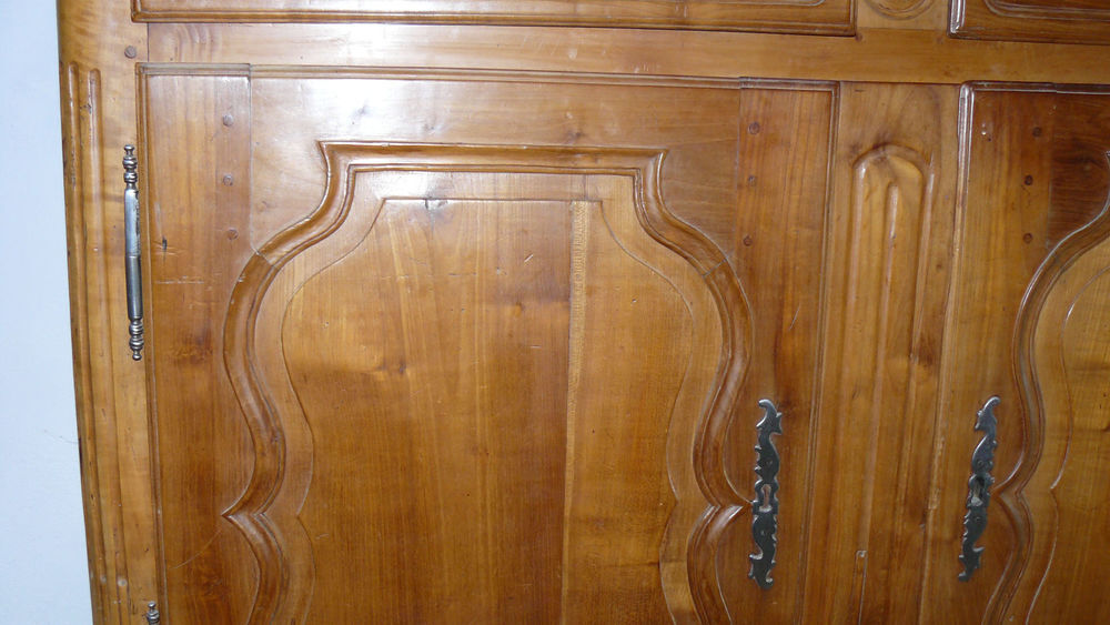 Buffet ancien en bois avec tiroir et placard Meubles