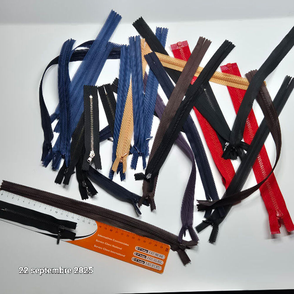 Lot de 29 fermetures &eacute;clair m&eacute;tal et plastique de diff&eacute;rente Bricolage
