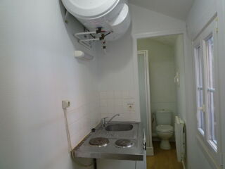  Appartement à louer 1 pièce 28 m²
