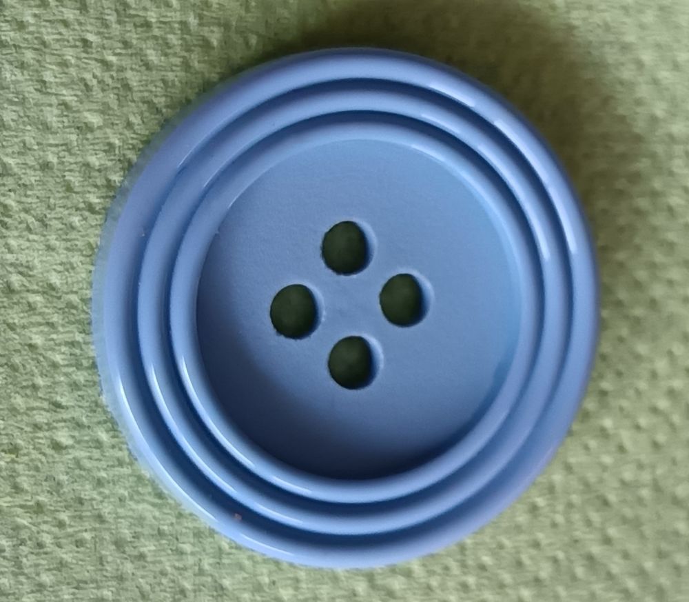 Rare ensemble de 19 boutons couture - D&eacute;grad&eacute; de Bleus - 
