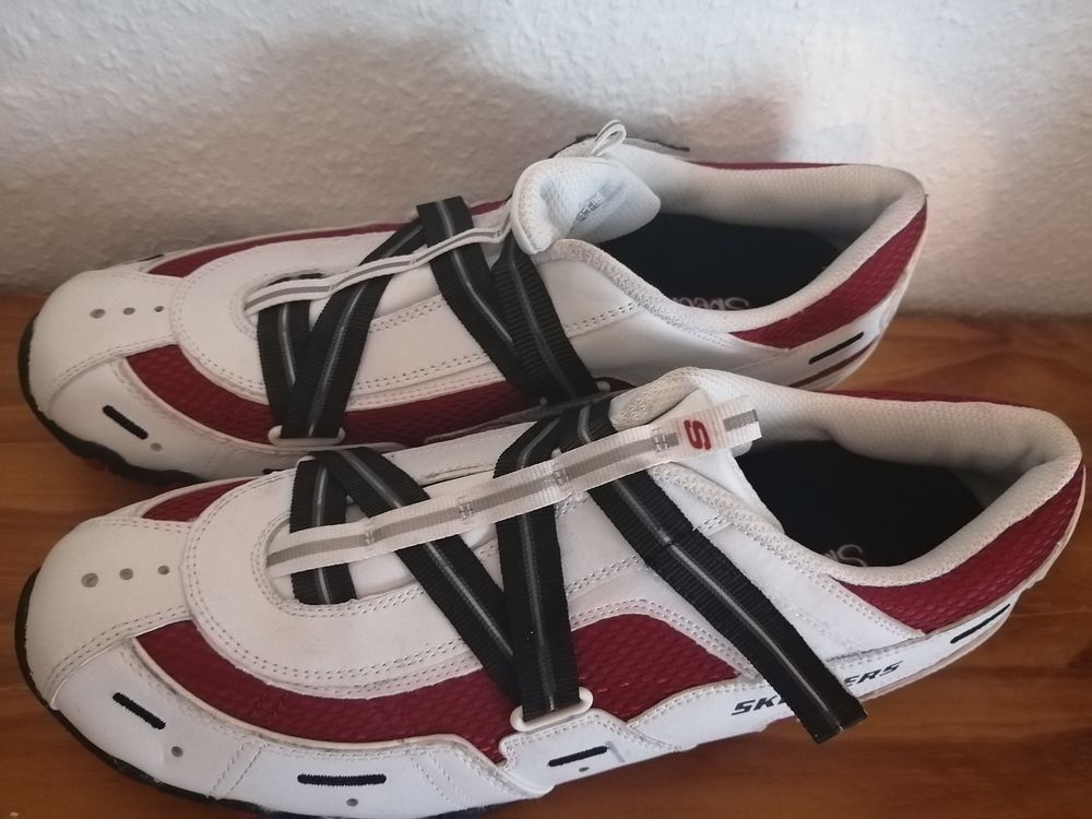 SKECHERS Chaussures V&eacute;lo/VTT pointure 40 Sports