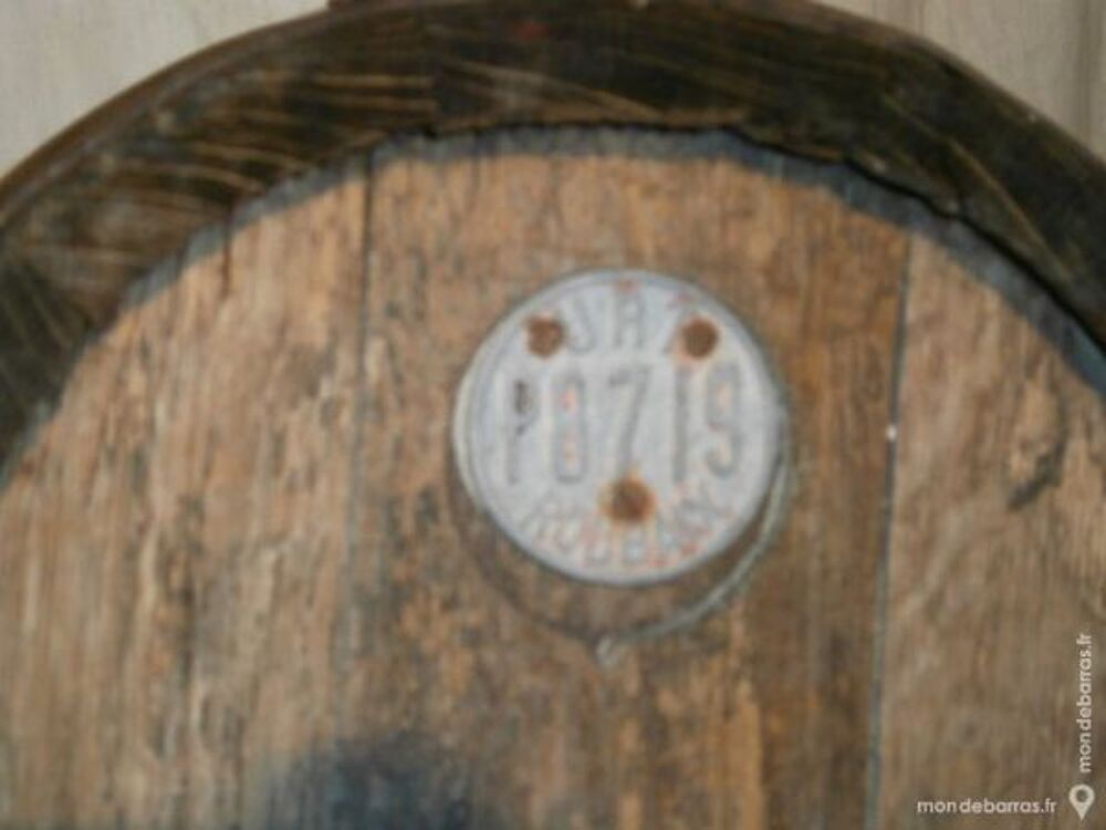 FUT &Agrave; BIERRE ANCIEN Bricolage