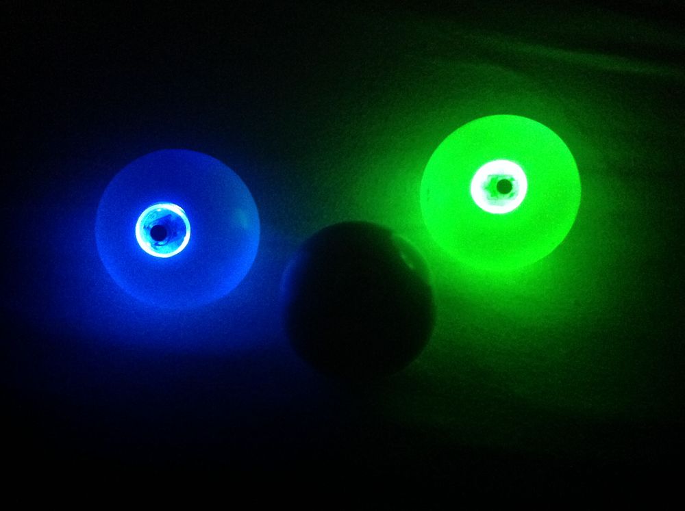 MMX GLOW BALLES &Agrave; JONGLER RECHARGEABLE Envoi Possible Jeux / jouets