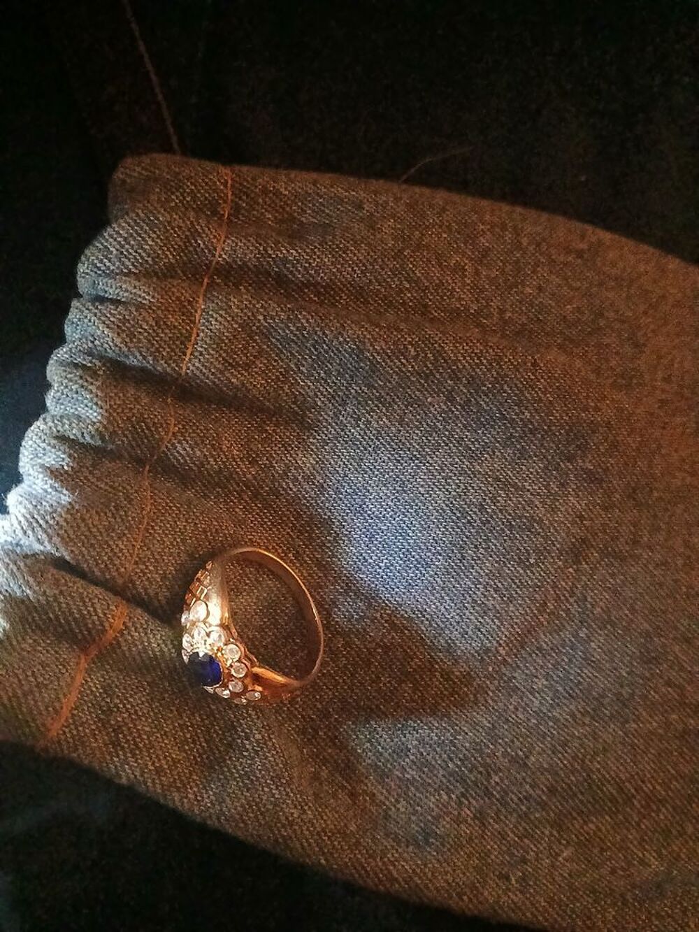 Bague en or 
50 euros Bijoux et montres