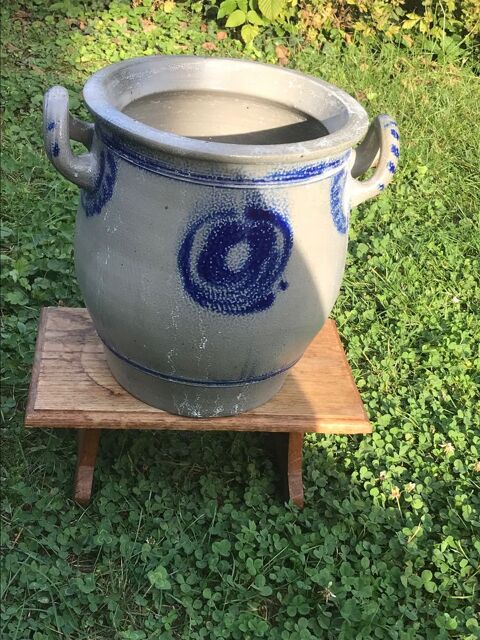 Pot en Gr�s Betschdorf 38 Strasbourg (67)