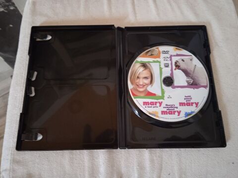 DVD Mary à tout prix
2017
Excellent état
En Français
Mult 10 Talange (57)