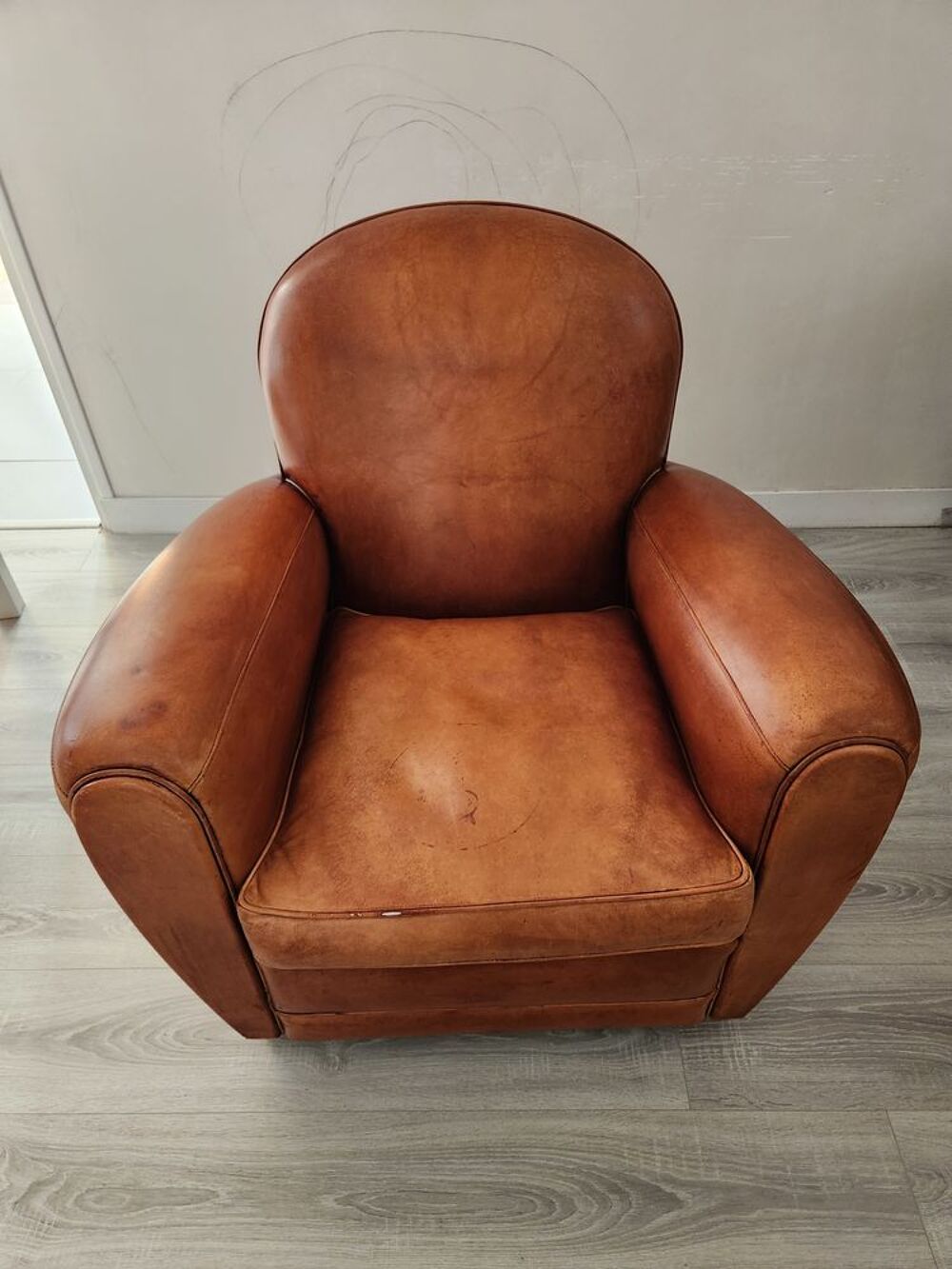 2 fauteuils + 1 canap&eacute; Club Meubles