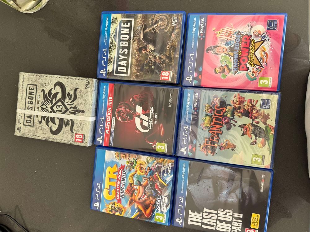 PlayStation4 &eacute;dition limit&eacute; last of us 2 Consoles et jeux vidéos