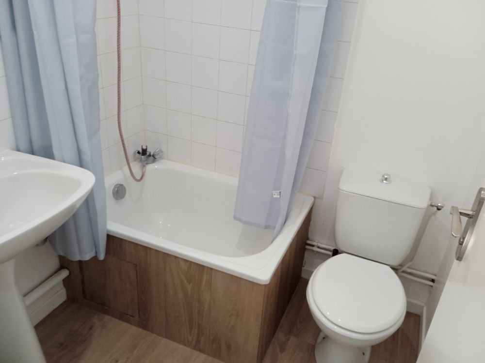Location Appartement Joli T2 étudiant 34 m² (centre ville) Saint-Étienne