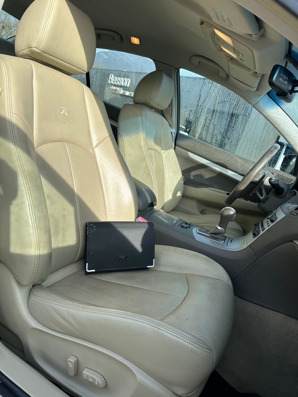 G37 3.7 V6 GT A 2010 occasion 73000 Chamb&eacute;ry