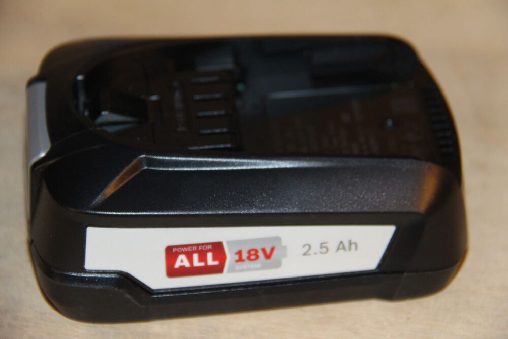 Batterie perceuse/visseuse BOCSH neuve Bricolage