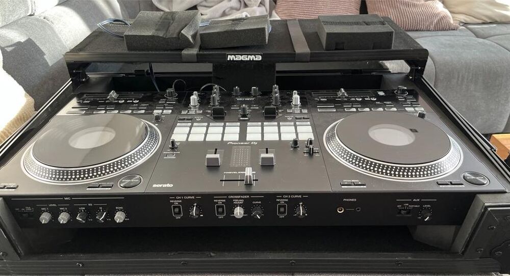 Pioneer DDJ REV7 Instruments de musique