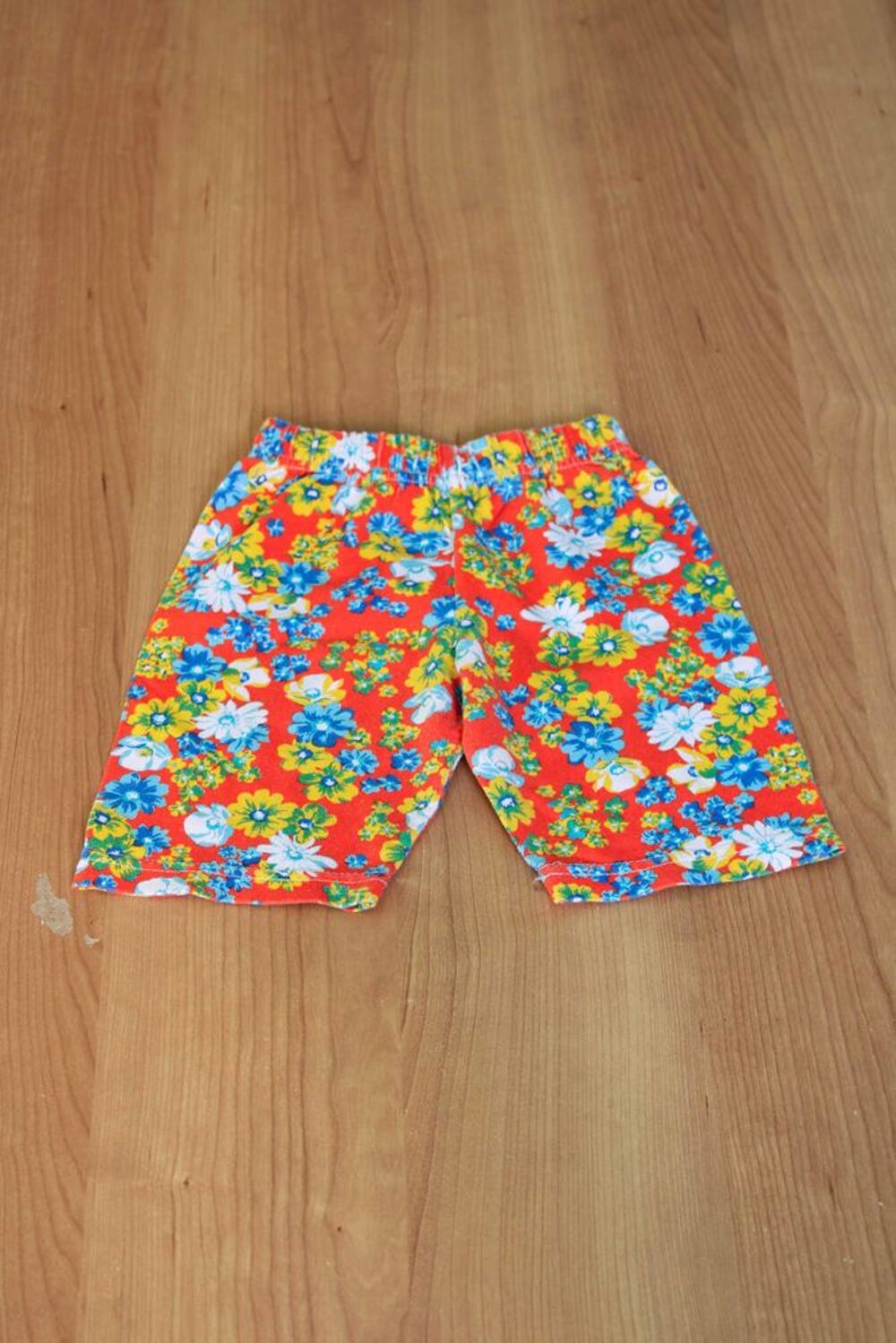 Corsaire, taille &eacute;lastiqu&eacute;e, Orange motif fleurs, 2&nbsp;ans, TBE Vêtements enfants
