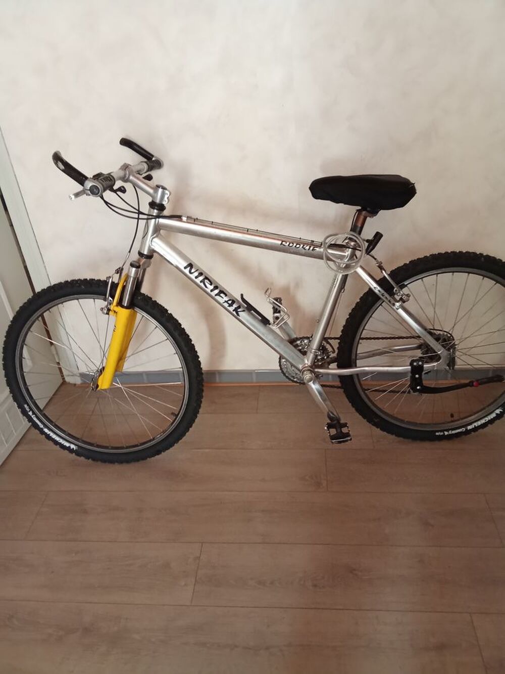 VTT NIRIFAK Vélos