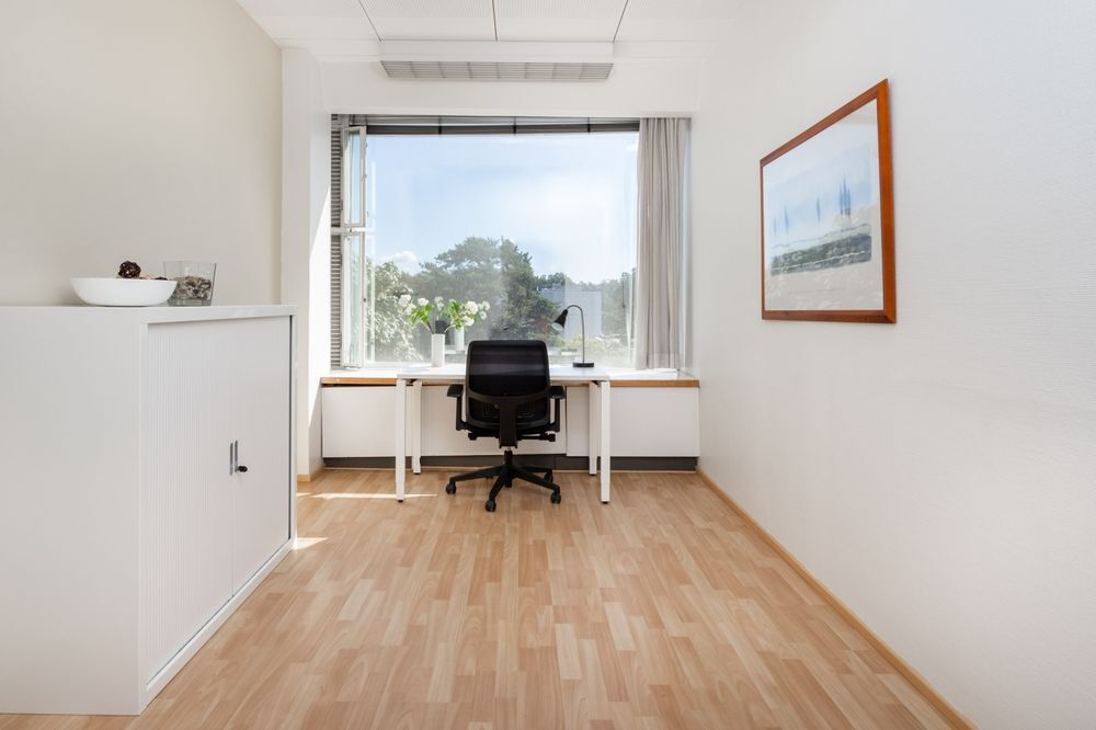   Trouvez un espace de bureau  Serris, Fantasia pour 1 personne o tout est pris en charge 