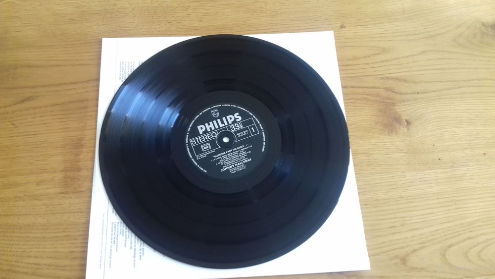 Johnny hallyday quelle part un aigle CD et vinyles