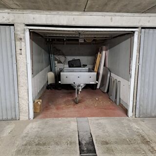  Parking / Garage � vendre 12 m�