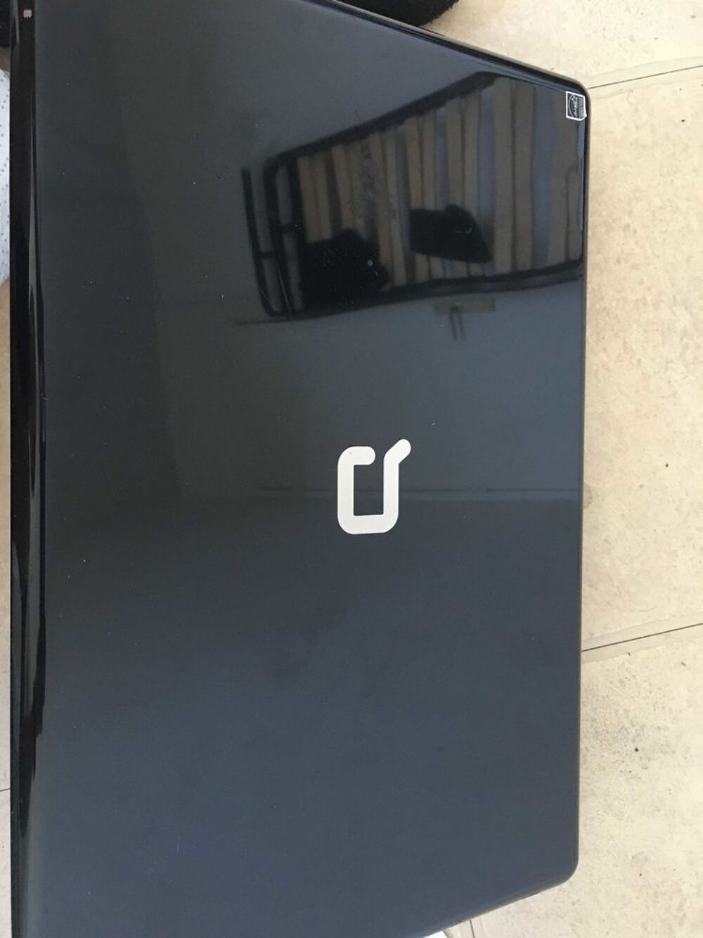 Compaq Presario CQ71 414SF avec Windows 10 pro et 4giga RAM Matériel informatique