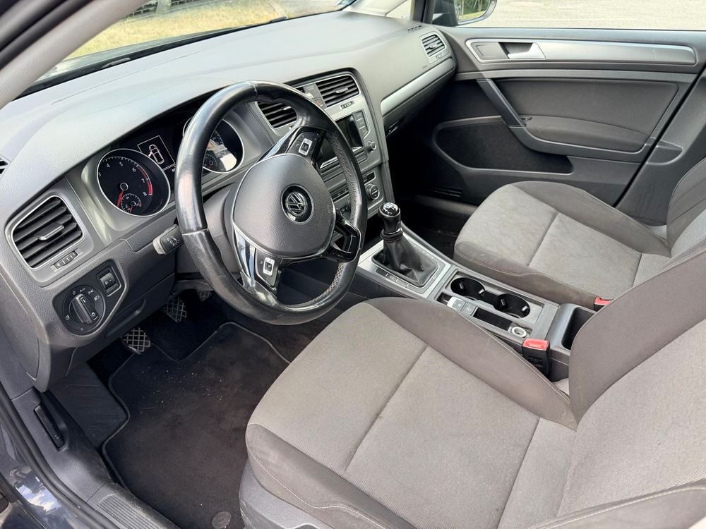 Golf 1.2 TSI 110 BlueMotion Technology Edition 2015 occasion 01280 Pr&eacute;vessin-Mo&euml;ns