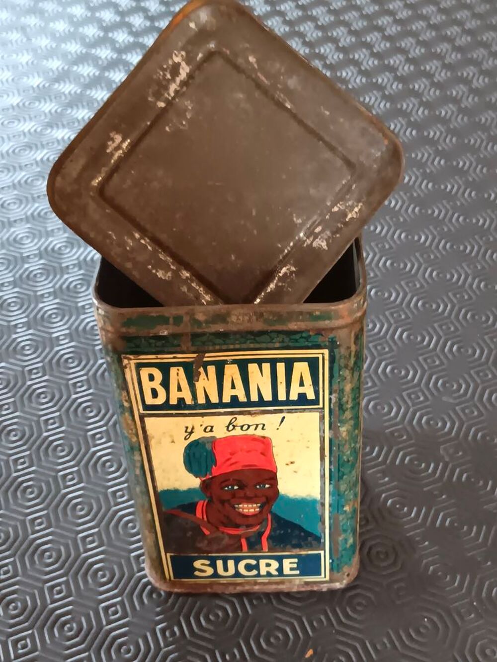 BOITE BANANIA 