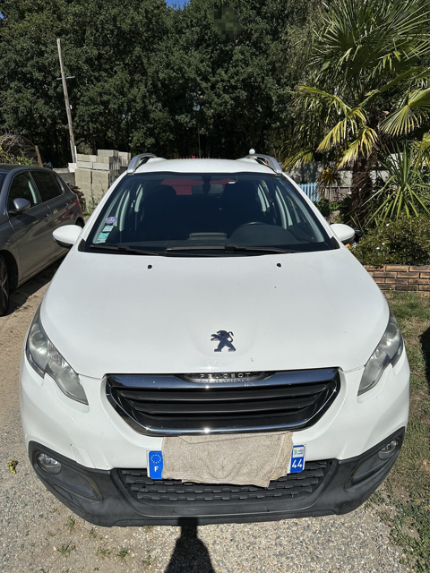 Peugeot 2008 1.2 VTi 82ch BVM5 Active