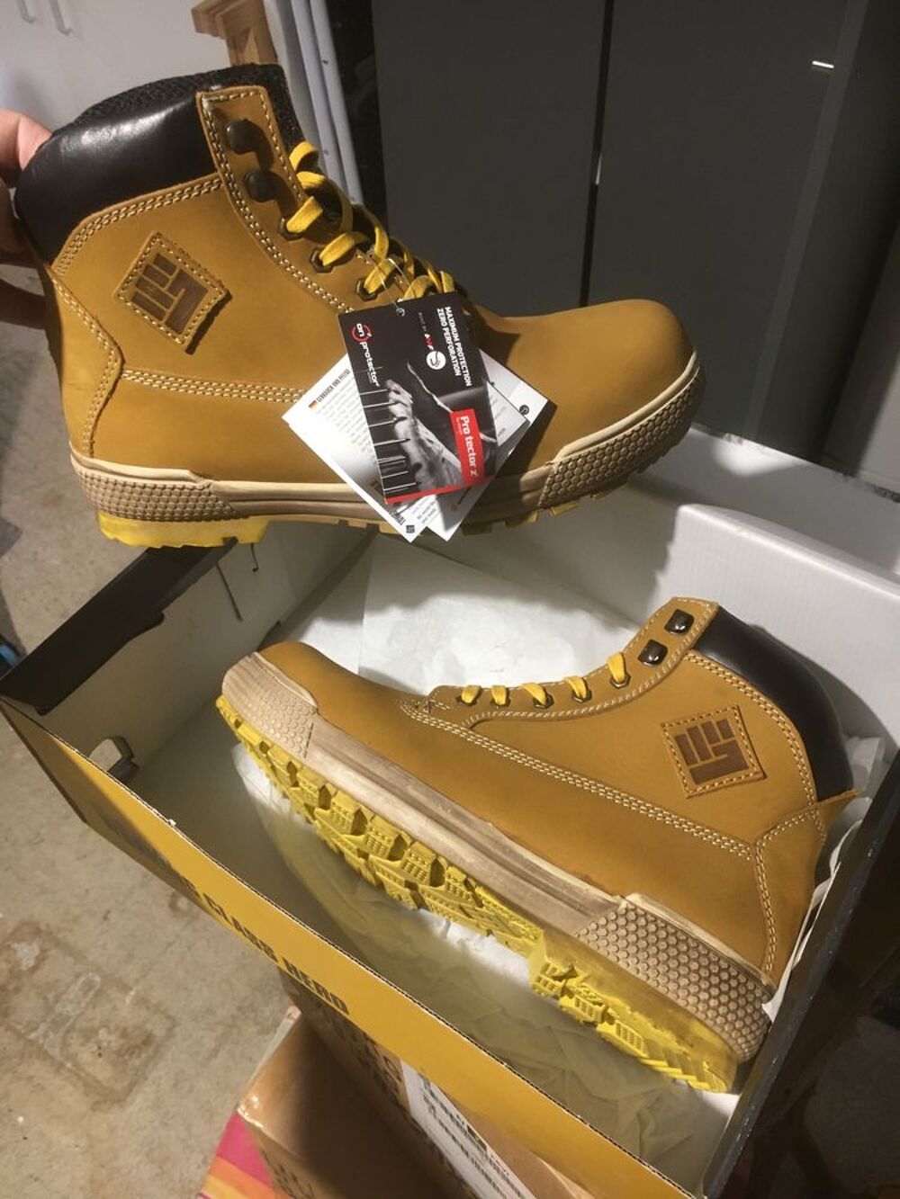 Chaussures de s&eacute;curit&eacute; Chaussures