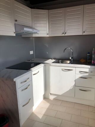  Appartement à louer 2 pièces 60 m²
