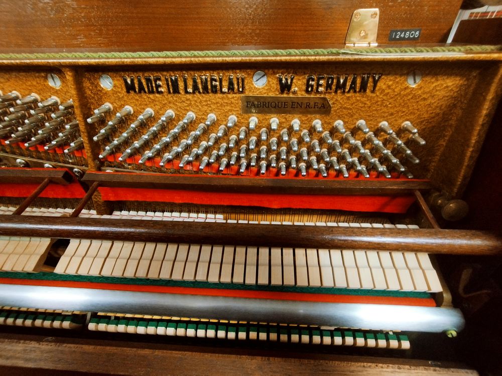 Piano droit Euterpe de 1982 Instruments de musique