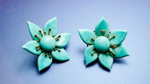 Paire de boucles d'oreilles 10 Montargis (45)