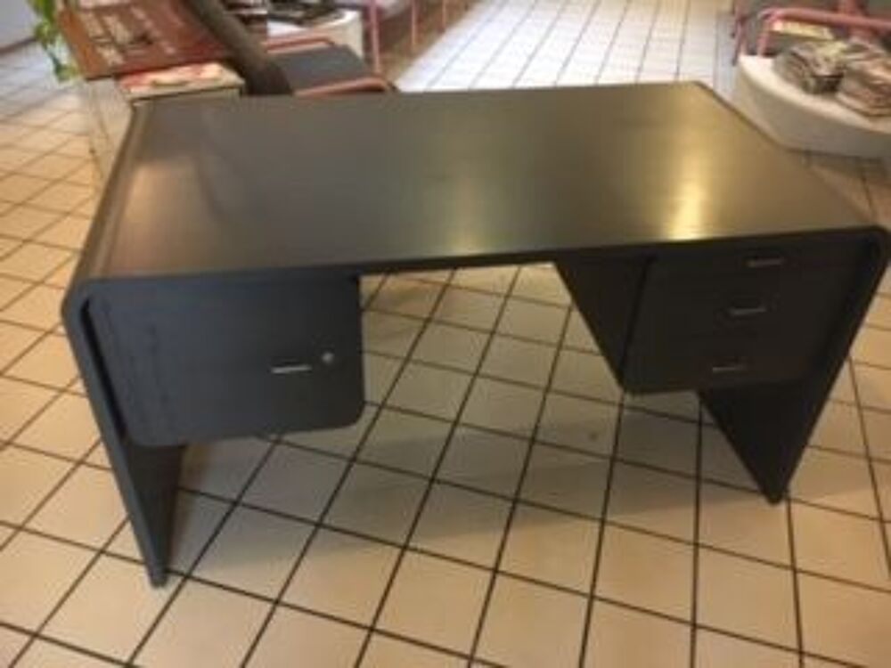 beau bureau bois , joli design , gris anthracite Meubles