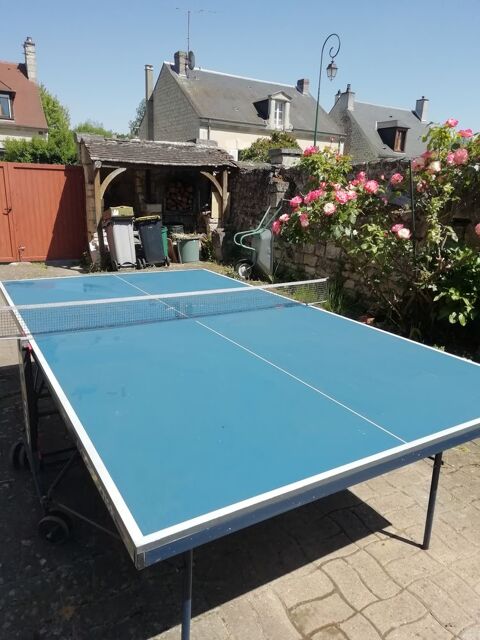 table de ping pong
70 Cires-lès-Mello (60)