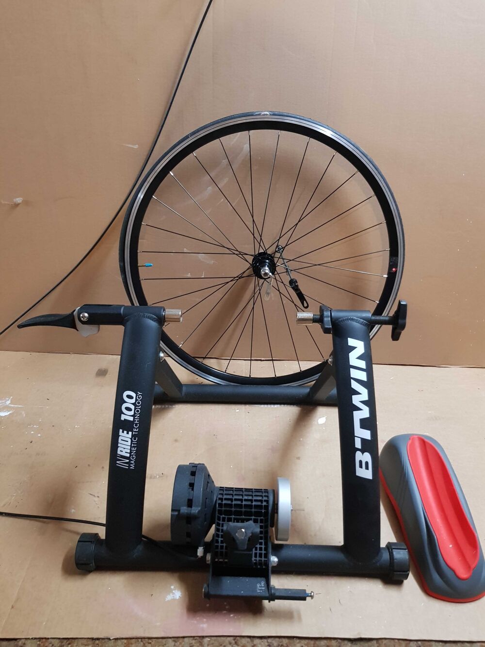 homtremair avec roue 700 