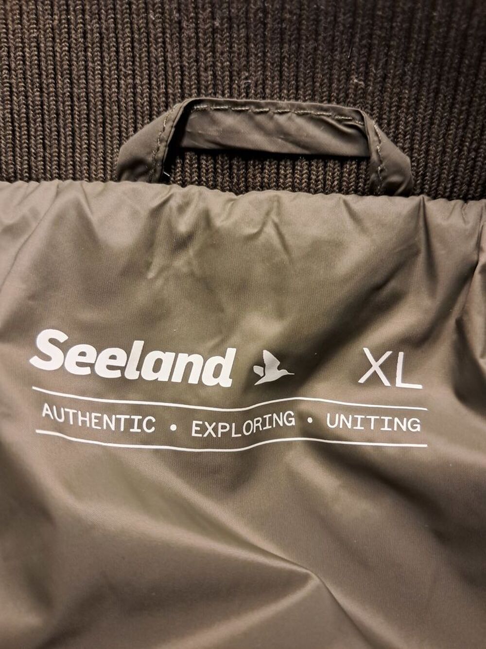 Gilet chauffant seeland celsius. Vêtements
