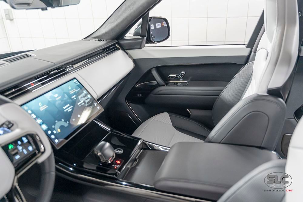 Range Sport Range Rover Sport P635 AWD V8 4.4L SV Edition Two Edition Two 2025 occasion 59310 Auchy-lez-Orchies