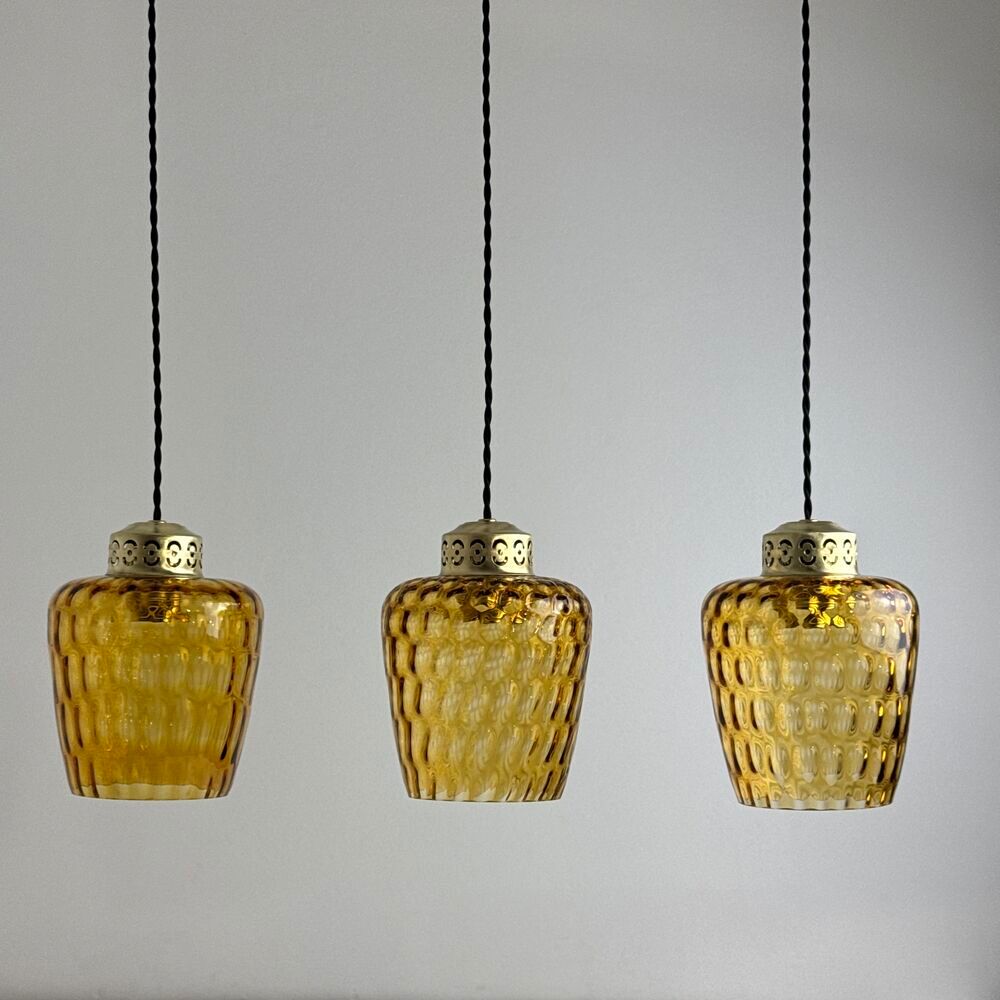 LOT 3 ANCIENNES SUSPENSIONS EN VERRE TEXTUR&Eacute; AMBR&Eacute; VINTAGE Décoration