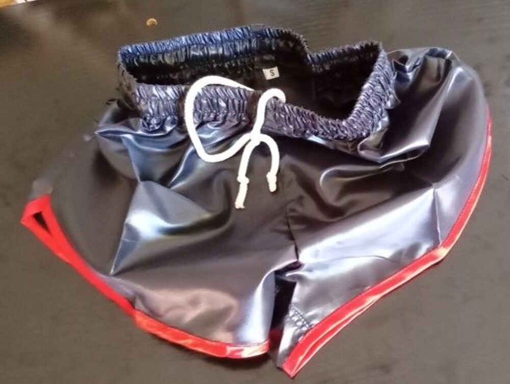 Short Vintage-Nylon-Polyamid-Noir/rouge-3 sizes-S40 M44 L48 Vêtements