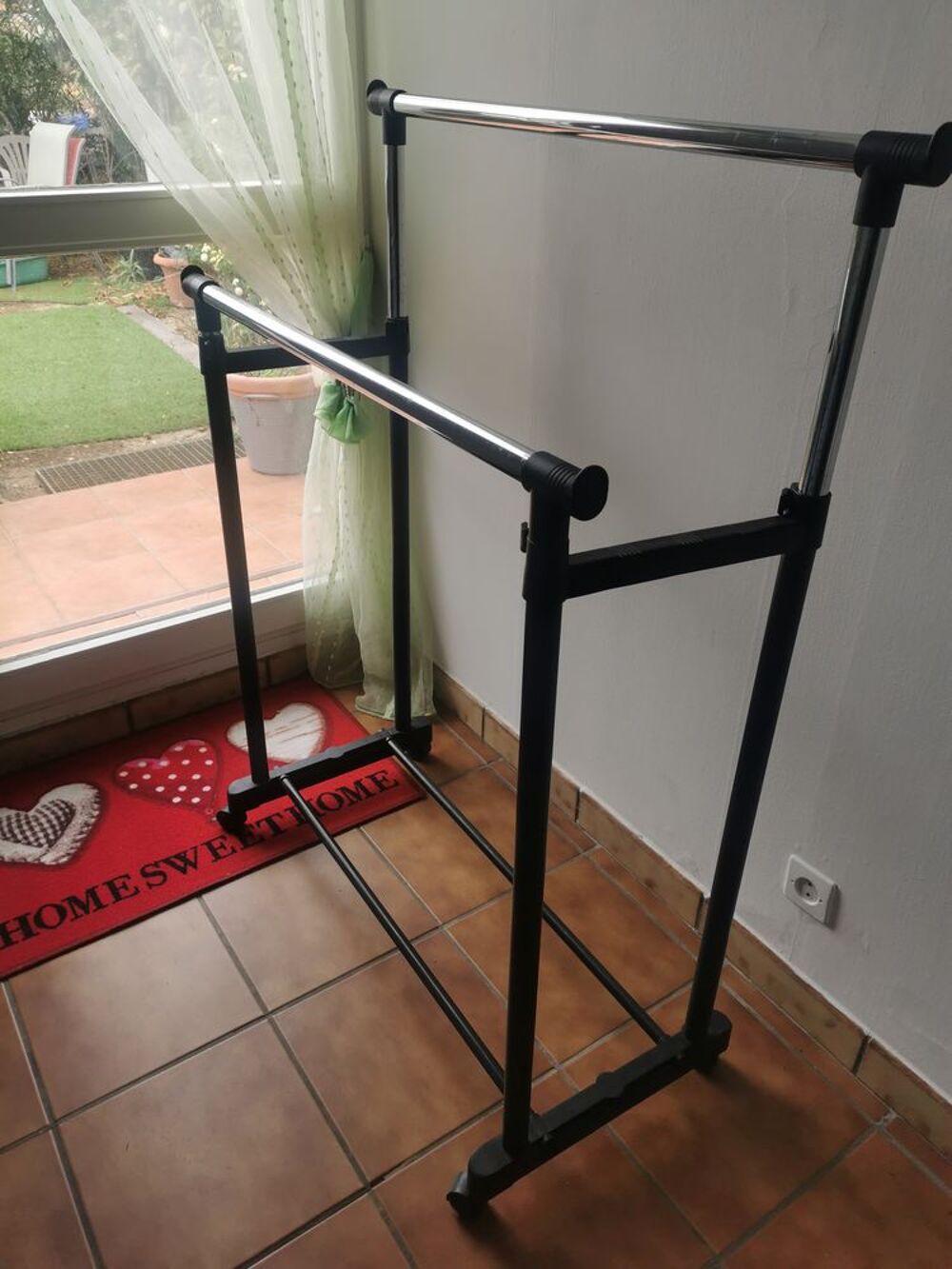 Portant double sur roulettes Meubles