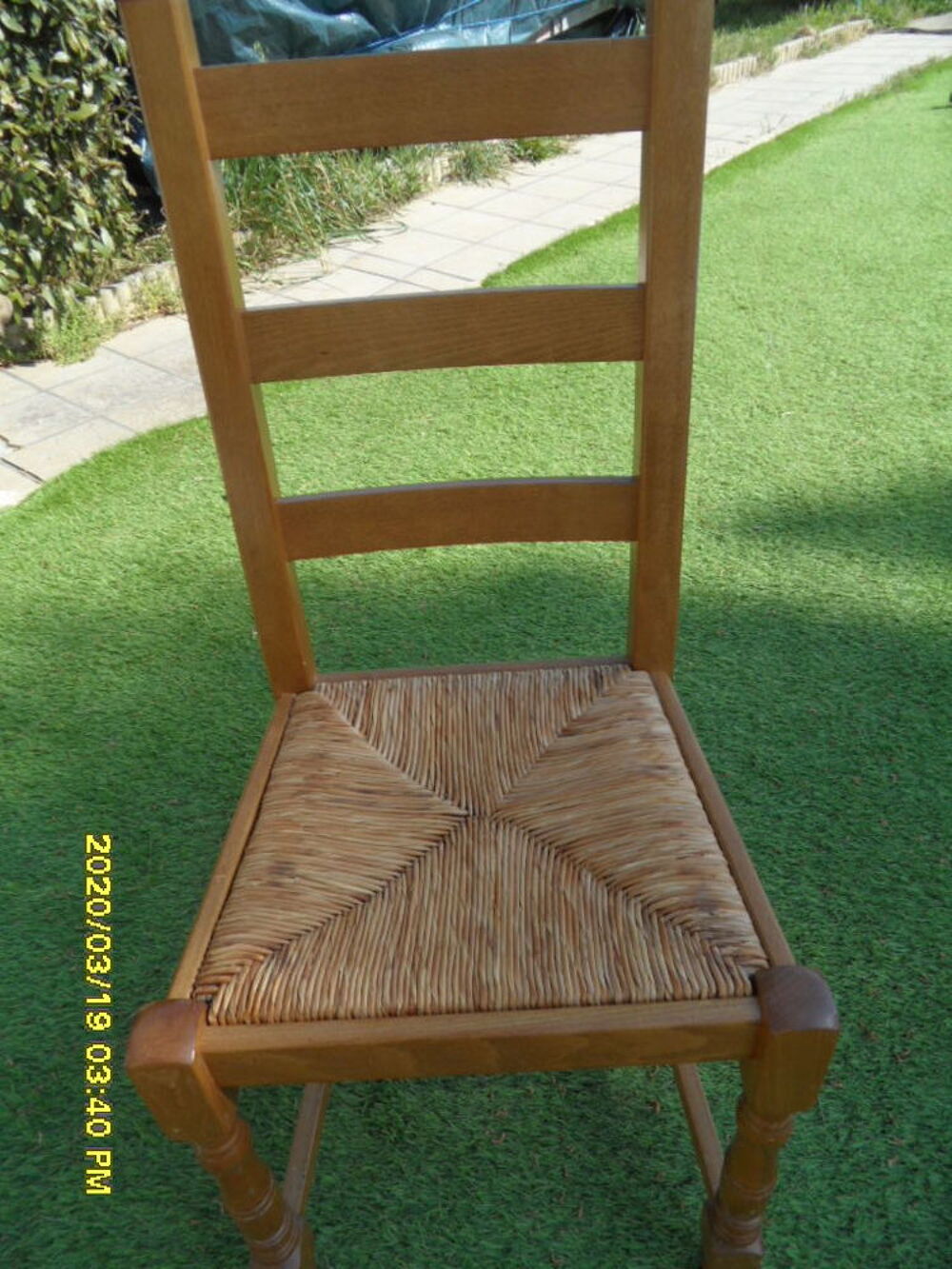 LOT DE CHAISES Meubles