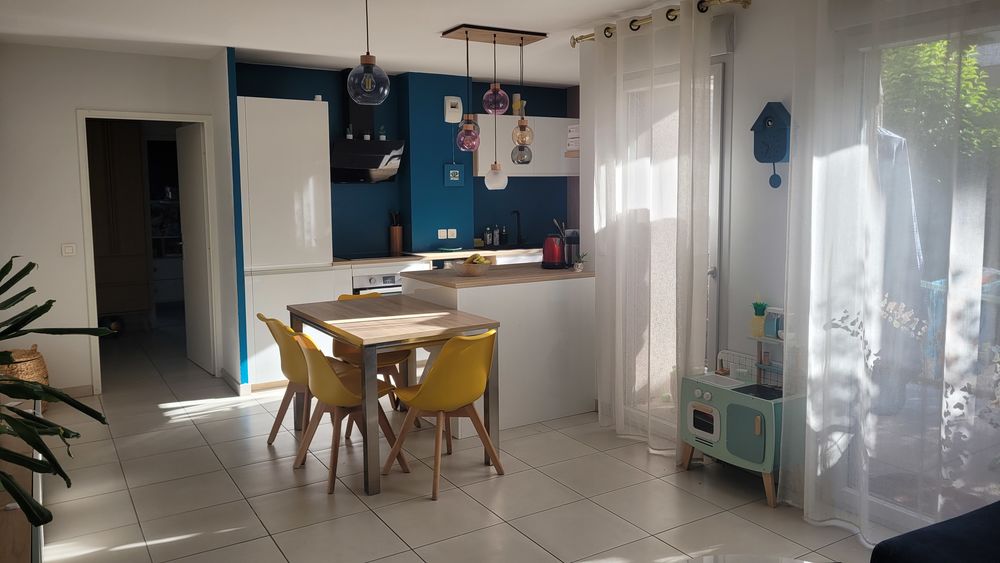 Vente Appartement Appartement T4 avec loggia et jardin Villeurbanne