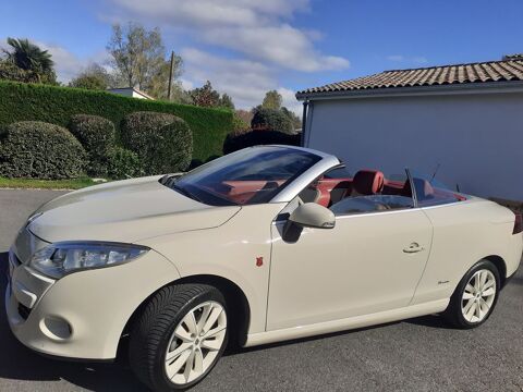 Renault M&eacute;gane Cabriolet 2.0 16V Privil&egrave;ge 2011 occasion L'Isle-Jourdain 32600