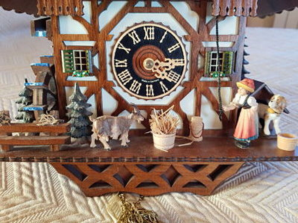 Pendule &agrave; coucou H&ouml;nes 