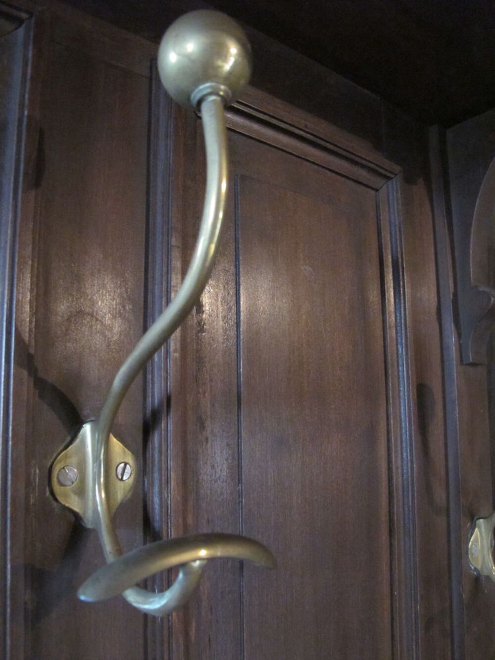 Magnifique vestiaire d'entr&eacute;e ancien en Ch&ecirc;ne Meubles