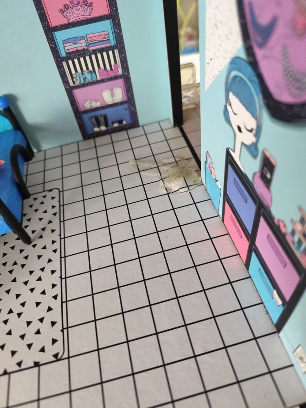 Maison poup&eacute;e LOL Jeux / jouets