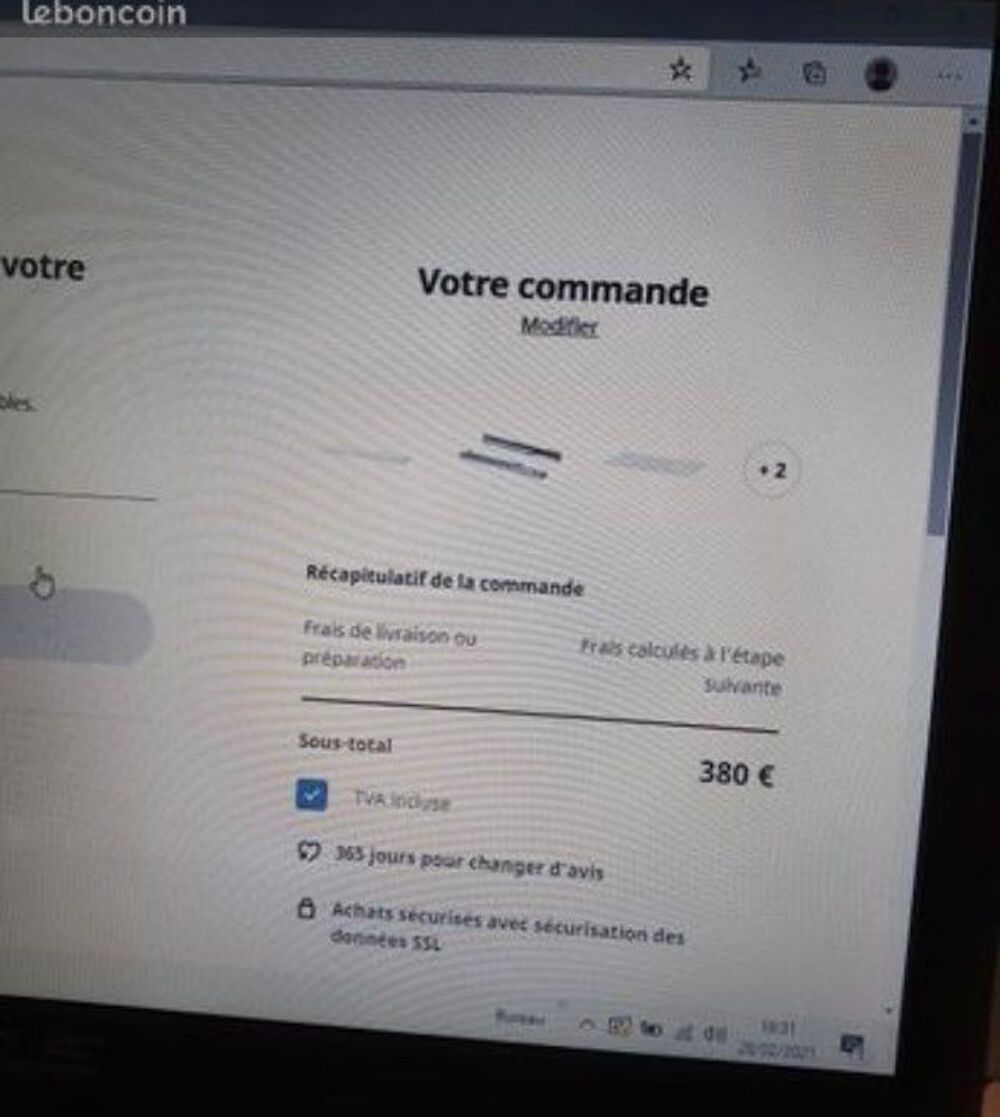 Meuble IKEA gamme Besta noir laqu&eacute; et blanc h192xp40xl120 Meubles