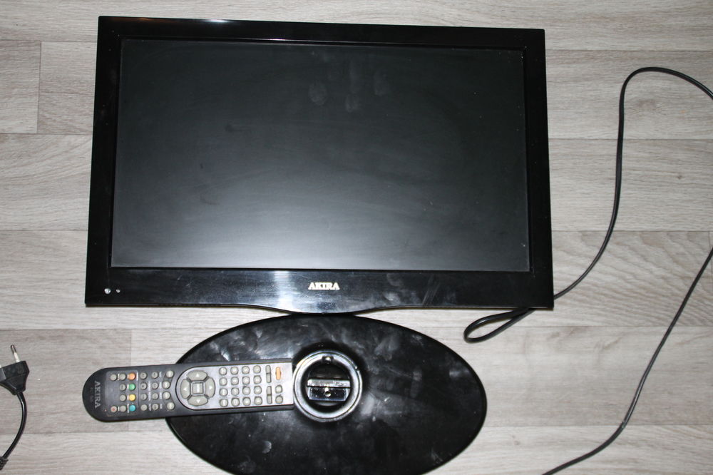 t&eacute;l&eacute;viseur 47 cm Photos/Video/TV