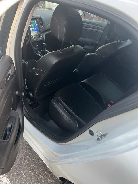 Renault megane iv M&eacute;gane 4 dci