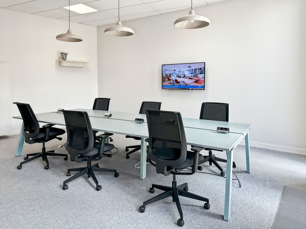   Espace de bureau ouvert pour 10 personnes à Grenoble, Le Spring  