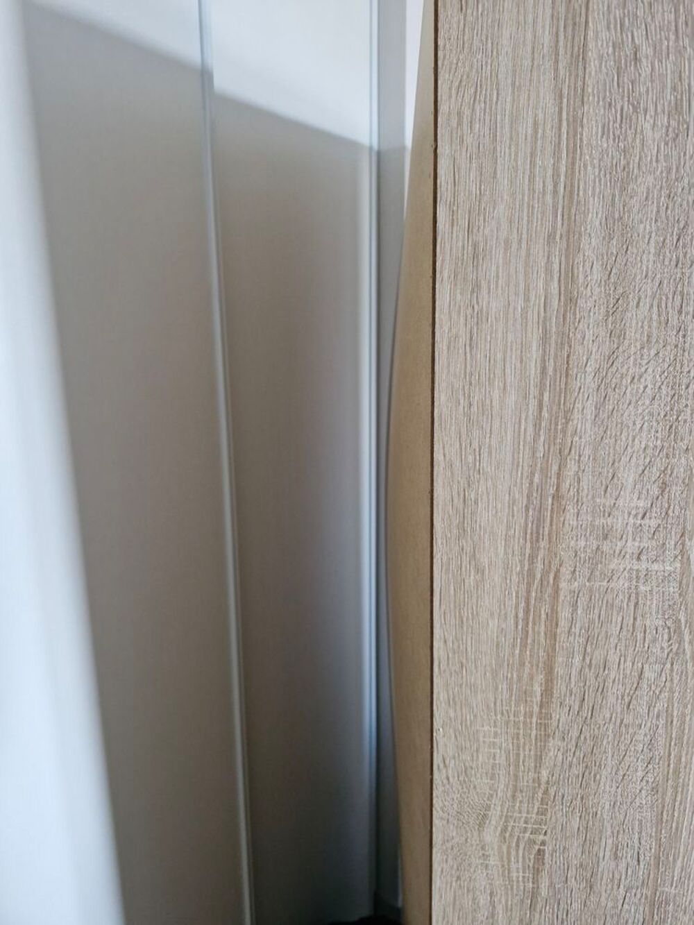 Armoire en bois chambre Meubles