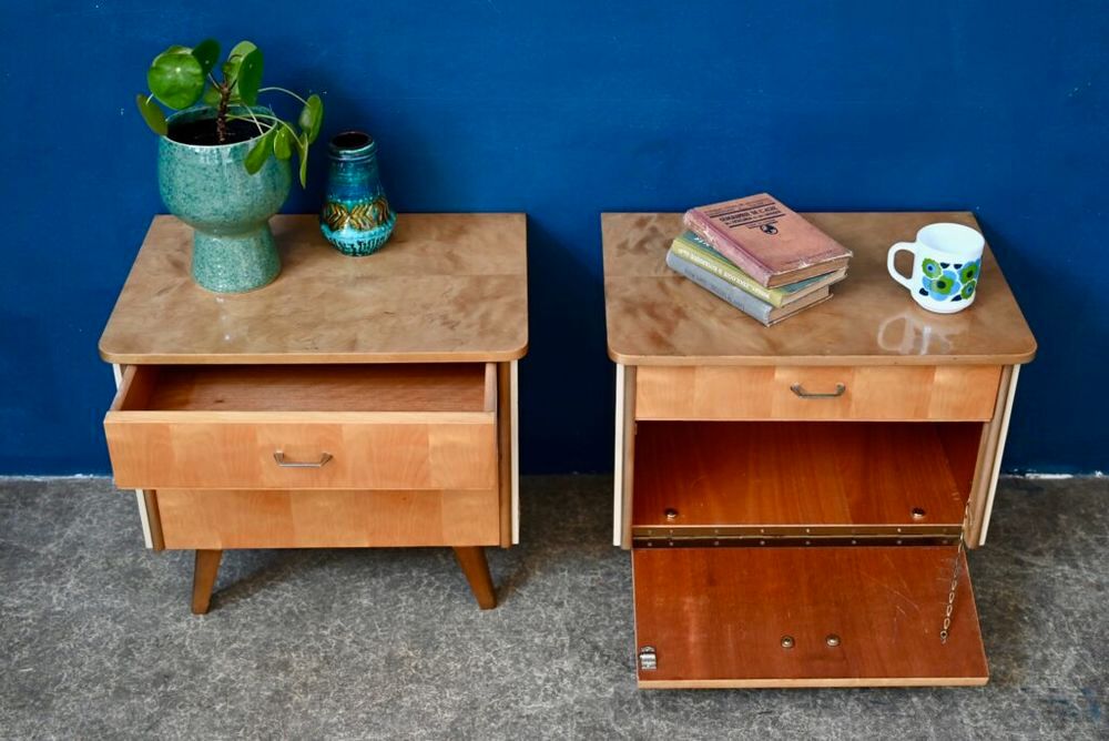 Paire de chevets ou tables de nuit pieds compas vintage Meubles
